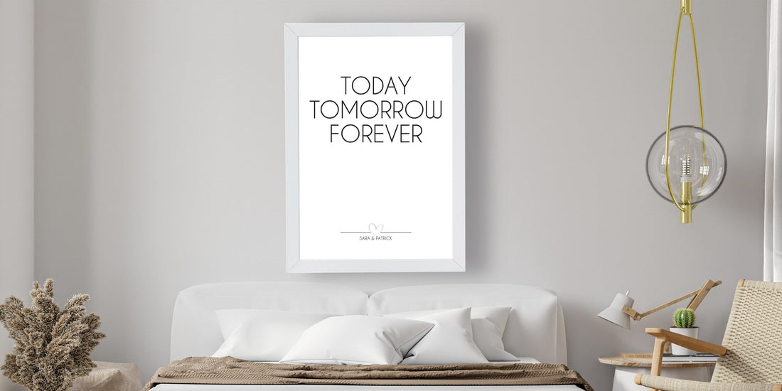 Das neue Liebesposter: TODAY-TOMORROW-FOREVER, Das schlichte Design überzeugt durch seine ausdrucksstarken Wörter und zeigt eure wahre Liebe zueinander., Copyright: 321geschenke.de