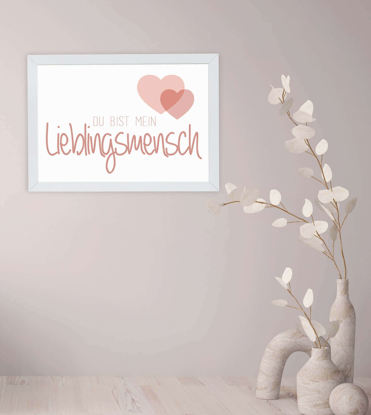 Anwendungsbild_Personalisiertes Bild "Lieblingsmensch", Bildfarbe: Rosa, Blau, Bildgröße: 13x18cm, DIN A4, DIN A3, Bilderrahmen: Ohne Bilderrahmen, Bilderrahmen weiß, Bilderrahmen schwarz, Bilderrahmen weiß mit Passepartout, Bilderrahmen schwarz mit Passe
