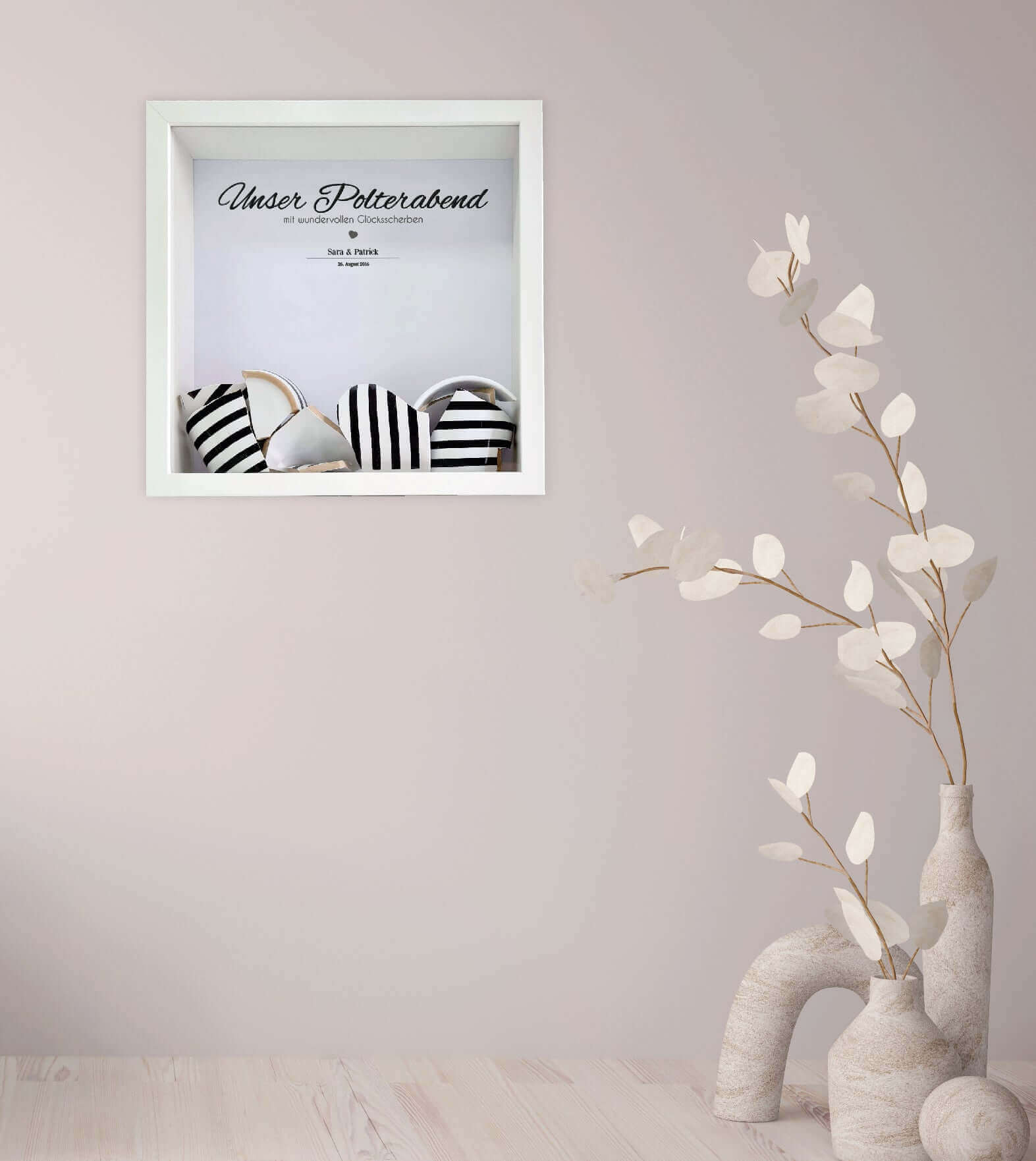 Anwendungsbild_Personalisiertes Bild "Unser Polterabend", Bildgröße: 25x25cm, Bilderrahmen: Ohne Bilderrahmen, Bilderrahmen weiß, Bilderrahmen schwarz, Copyright: 321geschenke.de