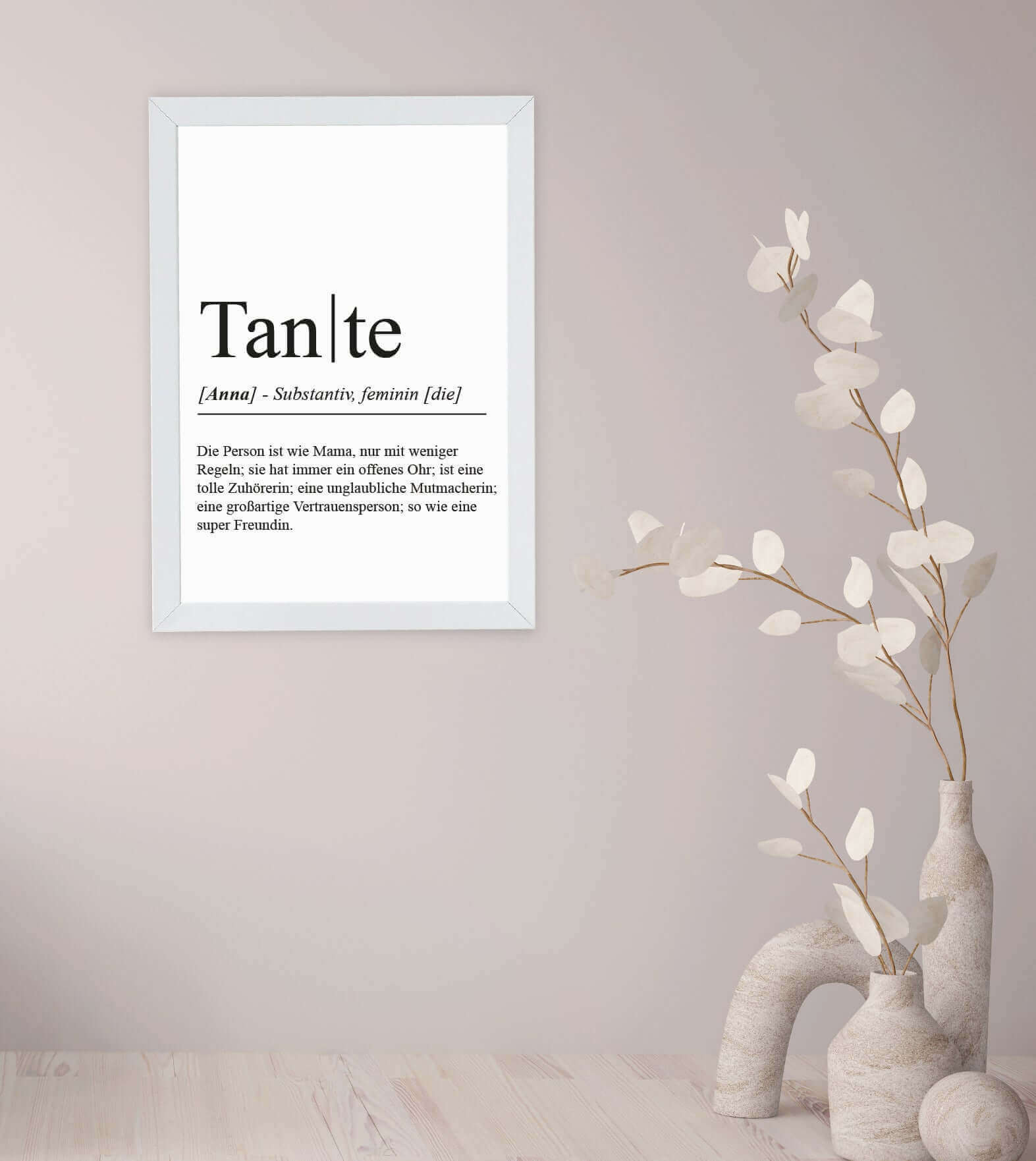 Anwendungsbild_Personalisiertes Bild "Definition" - TANTE, Bildgröße: 13x18cm, DIN A4, DIN A3, Bilderrahmen: Ohne Bilderrahmen, Bilderrahmen weiß, Bilderrahmen schwarz, Bilderrahmen weiß mit Passepartout, Bilderrahmen schwarz mit Passepartout, Copyright: