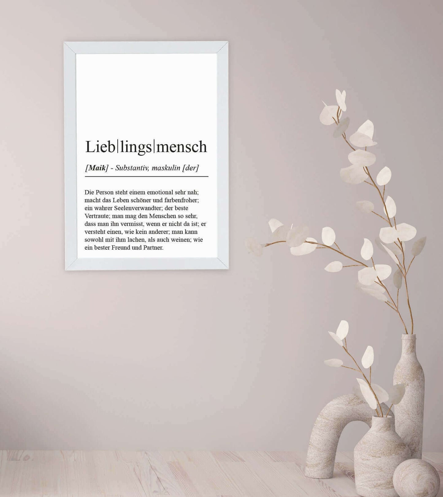Anwendungsbild_Personalisiertes Bild "Definition" - LIEBLINGSMENSCH, Bildgröße: 13x18cm, DIN A4, DIN A3, Bilderrahmen: Ohne Bilderrahmen, Bilderrahmen weiß, Bilderrahmen schwarz, Bilderrahmen weiß mit Passepartout, Bilderrahmen schwarz mit Passepartout, C