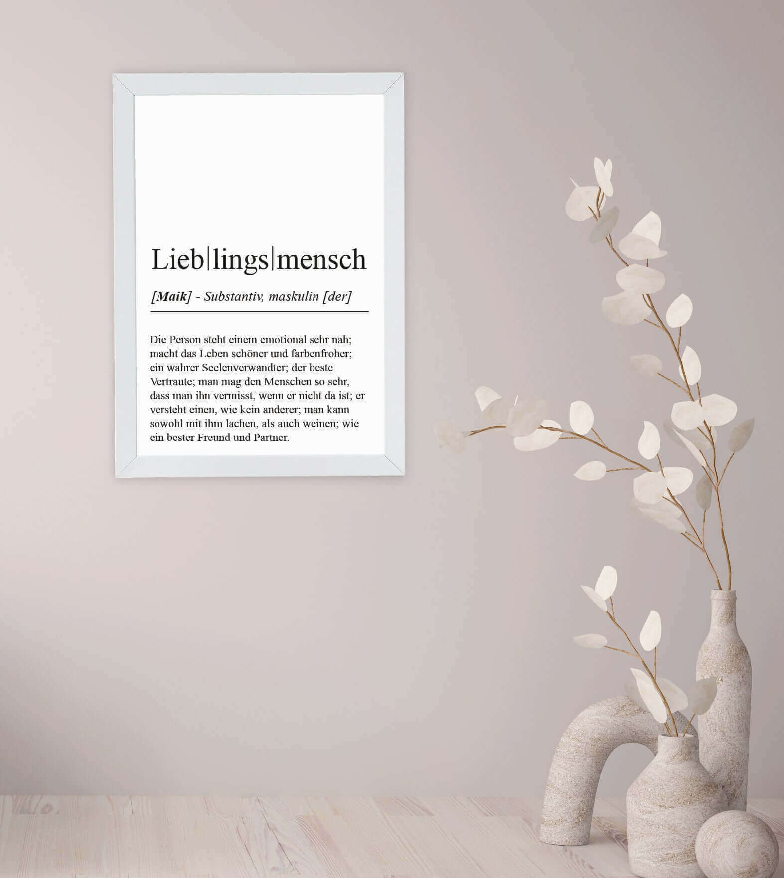 Anwendungsbild_Personalisiertes Bild "Definition" - LIEBLINGSMENSCH, Bildgröße: 13x18cm, DIN A4, DIN A3, Bilderrahmen: Ohne Bilderrahmen, Bilderrahmen weiß, Bilderrahmen schwarz, Bilderrahmen weiß mit Passepartout, Bilderrahmen schwarz mit Passepartout, C