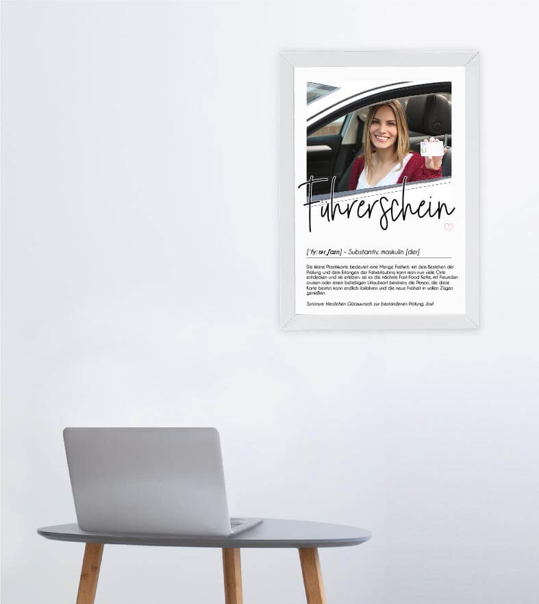 Anwendungsbild_Personalisiertes Foto-Poster "Führerschein" mit Definition, Bildgröße: 13x18cm, DIN A4, DIN A3, Bilderrahmen: Ohne Bilderrahmen, Bilderrahmen weiß, Bilderrahmen schwarz, Bilderrahmen weiß mit Passepartout, Bilderrahmen schwarz mit Passepart
