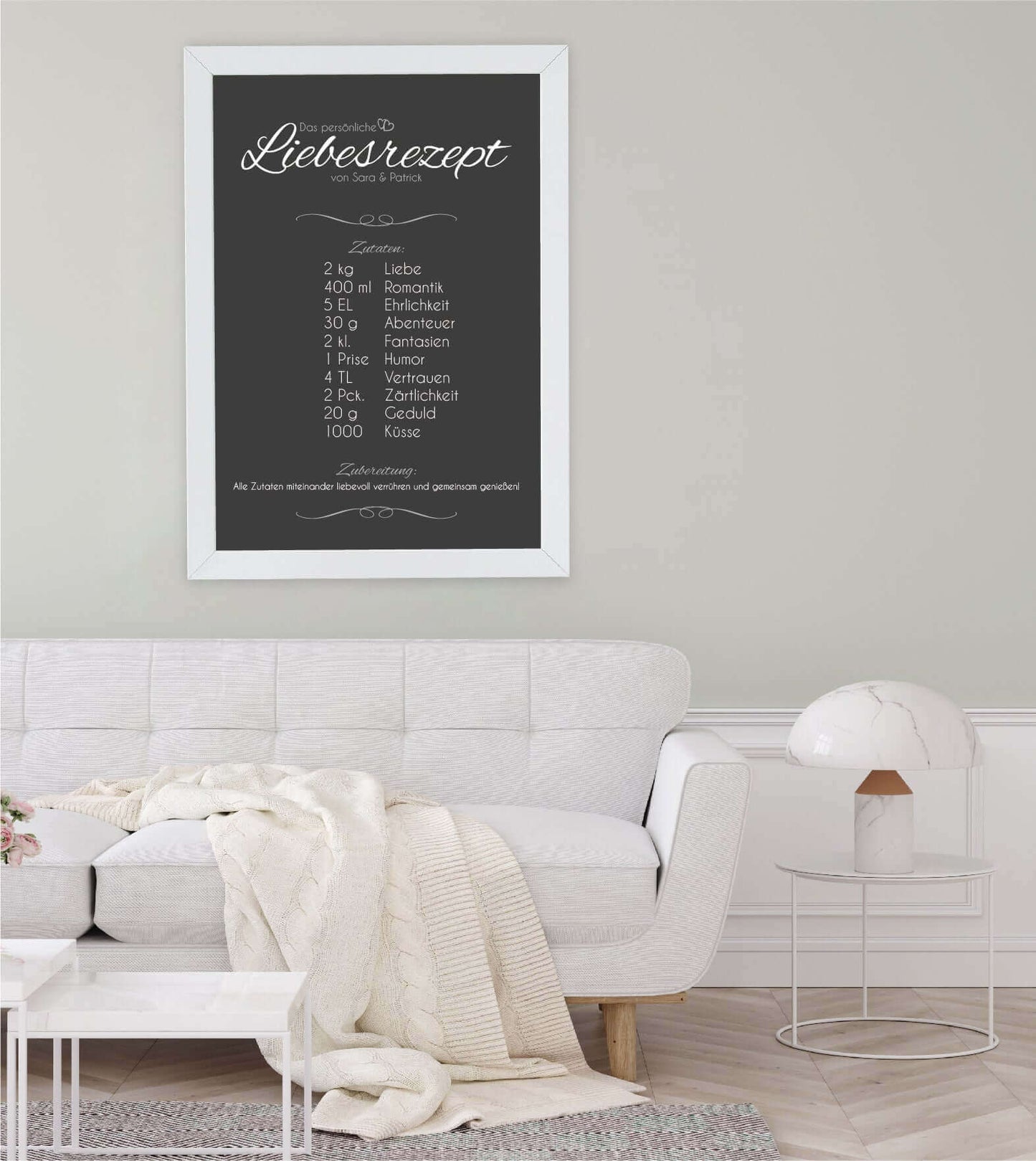 Anwendungsbild_Personalisiertes Bild “Liebesrezept”, Bildfarbe: Anthrazit/Schwarz, Grau, Weiß, Bildgröße: 13x18cm, DIN A4, DIN A3, Bilderrahmen: Ohne Bilderrahmen, Bilderrahmen weiß ohne Passepartout, Bilderrahmen schwarz ohne Passepartout, Bilderrahmen weiß mit Passepartout, Bilderrahmen schwarz mit Passepartout, Copyright: 321geschenke.de