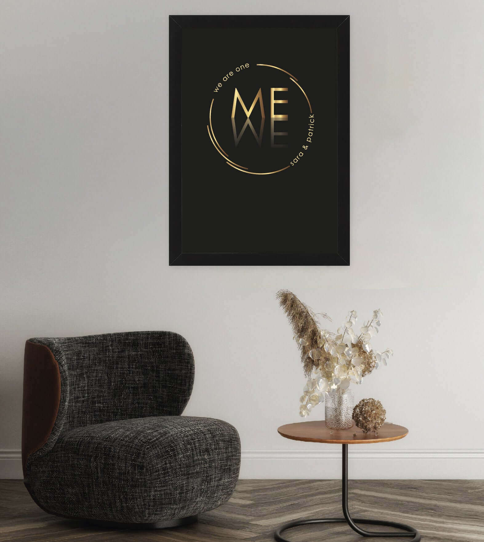Anwendungsbild_Personalisiertes Bild “we are one” ME=WE, Bildfarbe: Weiß, Schwarz, Bildgröße: 13x18cm, DIN A4, DIN A3, Bilderrahmen: Ohne Bilderrahmen, Bilderrahmen weiß ohne Passepartout, Bilderrahmen schwarz ohne Passepartout, Bilderrahmen schwarz mit Passepartout, Bilderrahmen weiß mit Passepartout,Copyright: 321geschenke.de