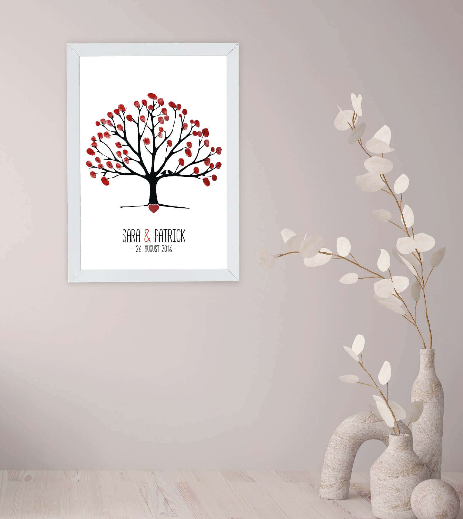 Anwendungsbild_Personalisiertes Bild “Hochzeitsbaum”, Bildgröße: DIN A3, Bilderrahmen: Ohne Bilderrahmen, Bilderrahmen weiß ohne Passepartout, Bilderrahmen schwarz ohne Passepartout, Copyright: 321geschenke.de