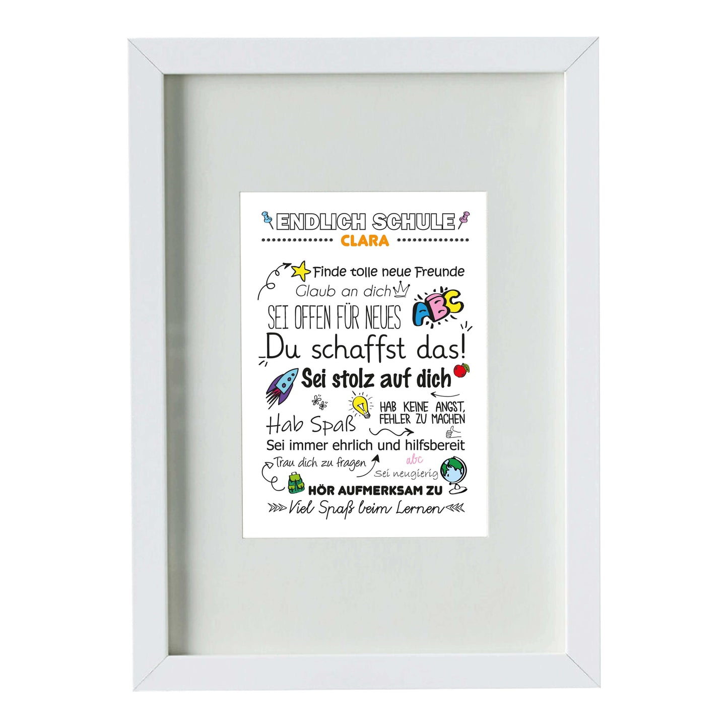 Personalisiertes Poster "Endlich Schule" Motivationssprüche, Bildfarbe: Weiß, Bildgröße: DIN A4, Bilderrahmen: Bilderrahmen weiß mit Passepartout, Copyright: 321geschenke.de