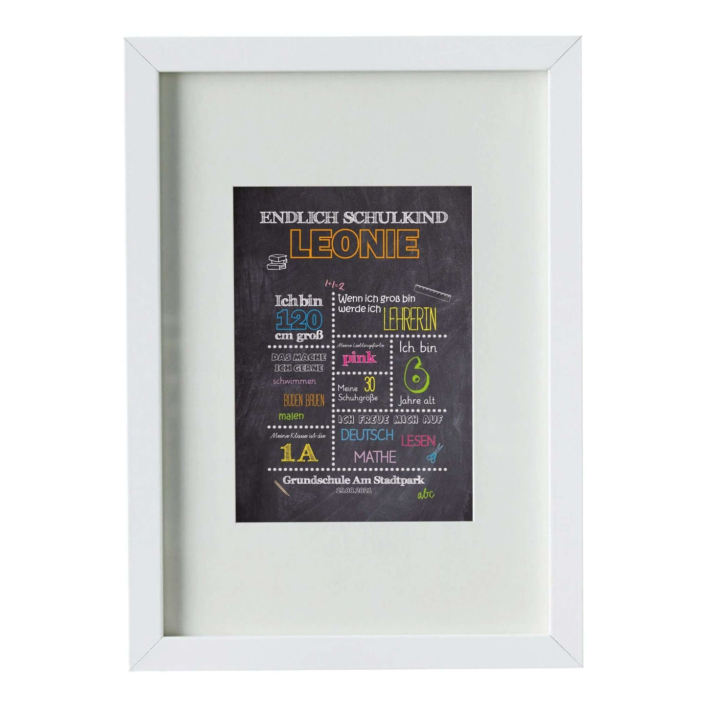 Personalisiertes Bild „Einschulung” Meilensteinposter BUNT, Bildgröße: 13x18cm, DIN A4, DIN A3, Bilderrahmen: Bilderrahmen weiß mit Passepartout, Copyright: 321geschenke.de