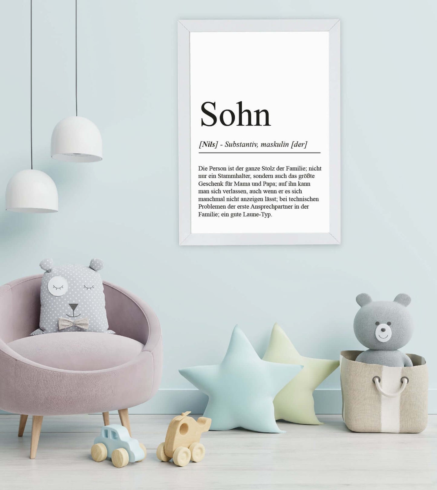 Anwendungsbild_Personalisiertes Bild “Definition SOHN”, Bildfarbe: Weiß, Bildgröße: 13x18cm, DIN A4, DIN A3, Bilderrahmen: Ohne Bilderrahmen, Bilderrahmen weiß ohne Passepartout, Bilderrahmen schwarz ohne Passepartout, Bilderrahmen weiß mit Passepartout, Bilderrahmen schwarz mit Passepartout, Copyright:321geschenke.de