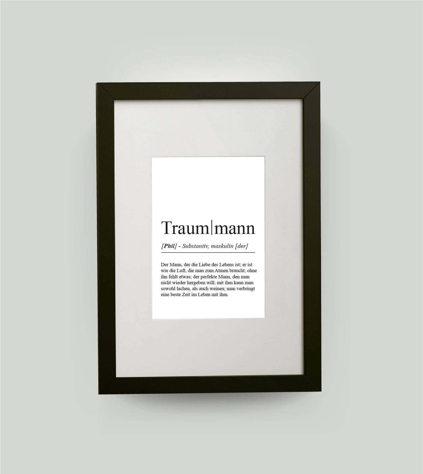 Personalisiertes Bild “Definition TRAUMMANN”, DIN 13x18cm, mit Rahmen schwarz 21x30cm, ohne Passepartout, Copyright: 321geschenke.de