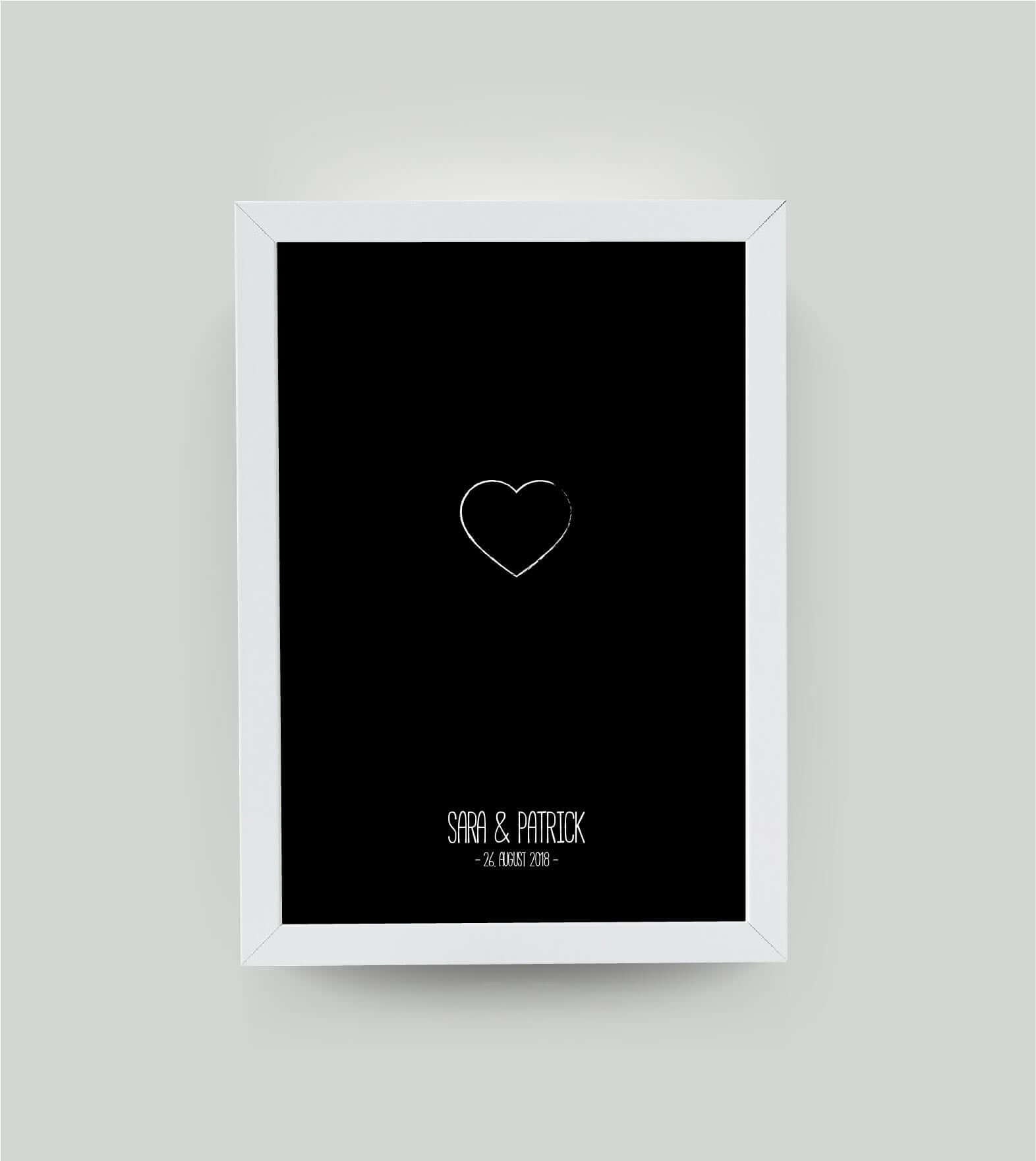 Personalisiertes Bild „Herz mit Name und Datum”, Bildfarbe: Schwarz, Bildgröße: 13x18cm, Bilderrahmen: Ohne Bilderrahmen,Copyright: 321geschenke.de