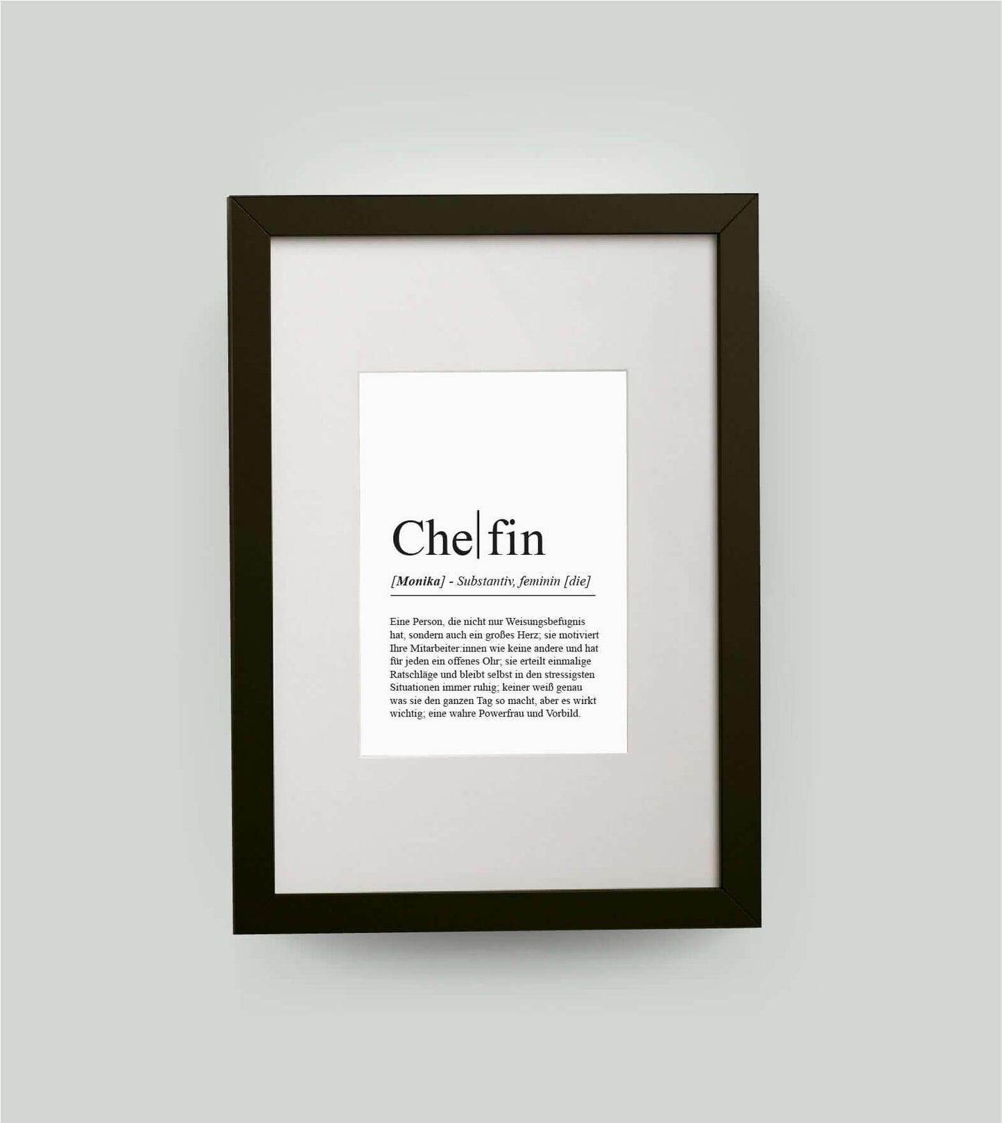 Personalisiertes Bild “Definition CHEFIN”, DIN 13x18cm, mit Rahmen schwarz 21x30cm, ohne Passepartout, Copyright: 321geschenke.de