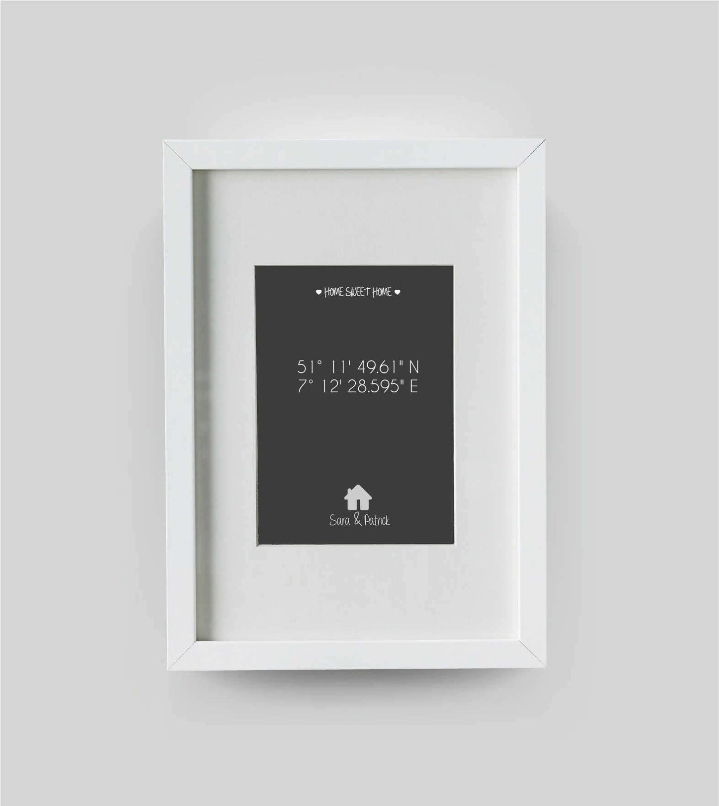 Personalisiertes Koordinatenposter “GPS”, anthrazit/schwarz, Bildgröße: 13x18cm, Bilderrahmen: Bilderrahmen weiß mit Passepartout, Copyright: 321geschenke.de