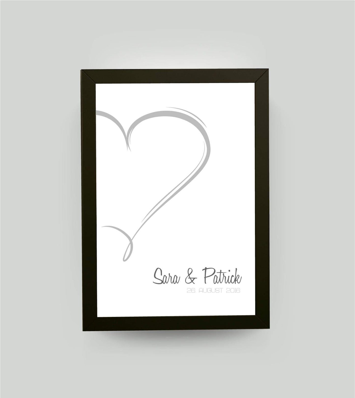 Personalisiertes Bild “Herz”, Bildfarbe: Weiß, Bildgröße: 13x18cm, Bilderrahmen: Bilderrahmen schwarz ohne Passepartout, Copyright: 321geschenke.de