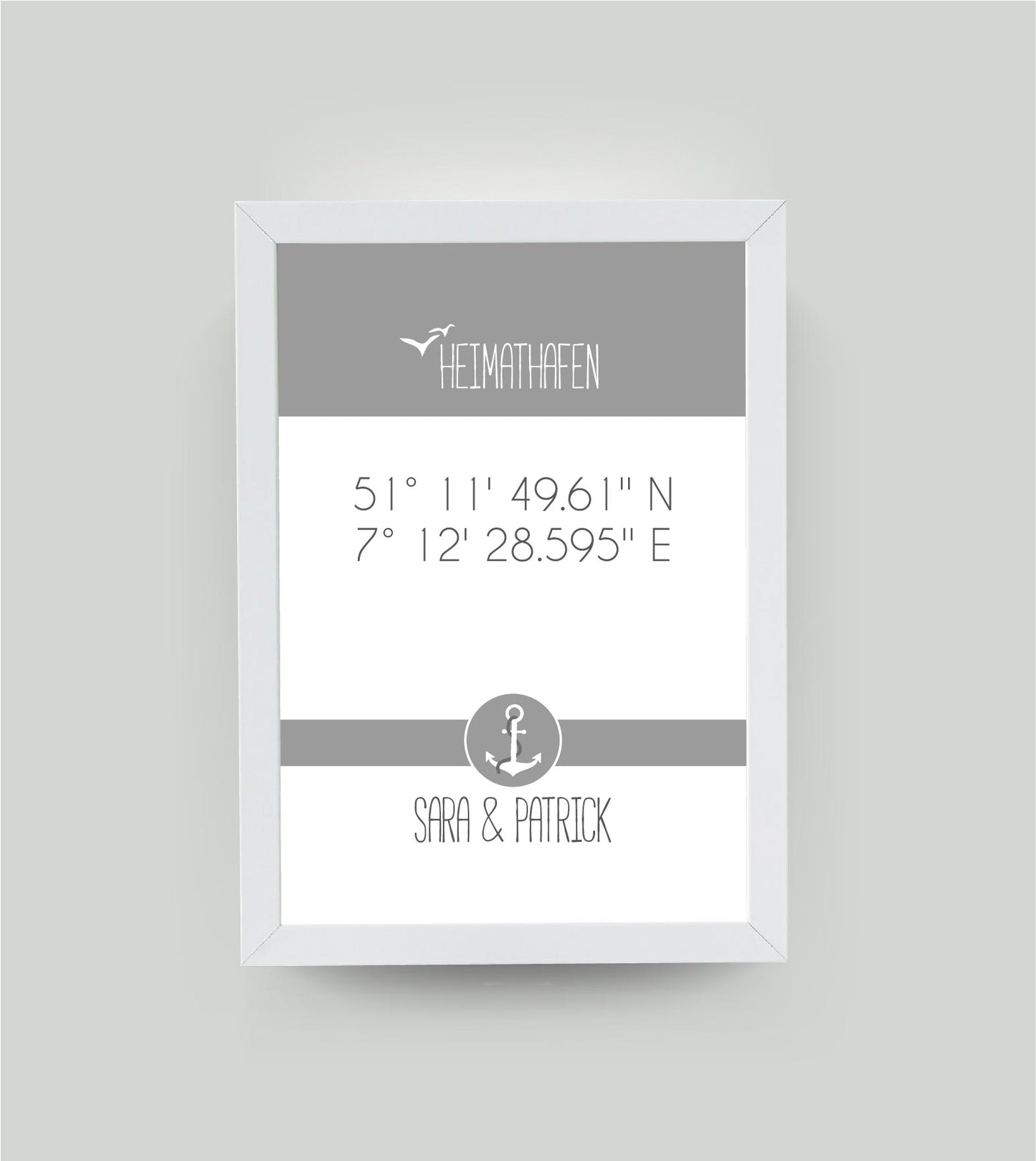 Personalisiertes Koordinaten Bild “HEIMATHAFEN” mit Anker, Bildfarbe: Grau, Bildgröße: 13x18cm, Bilderrahmen: Ohne Bilderrahmen, Copyright:321geschenke.de