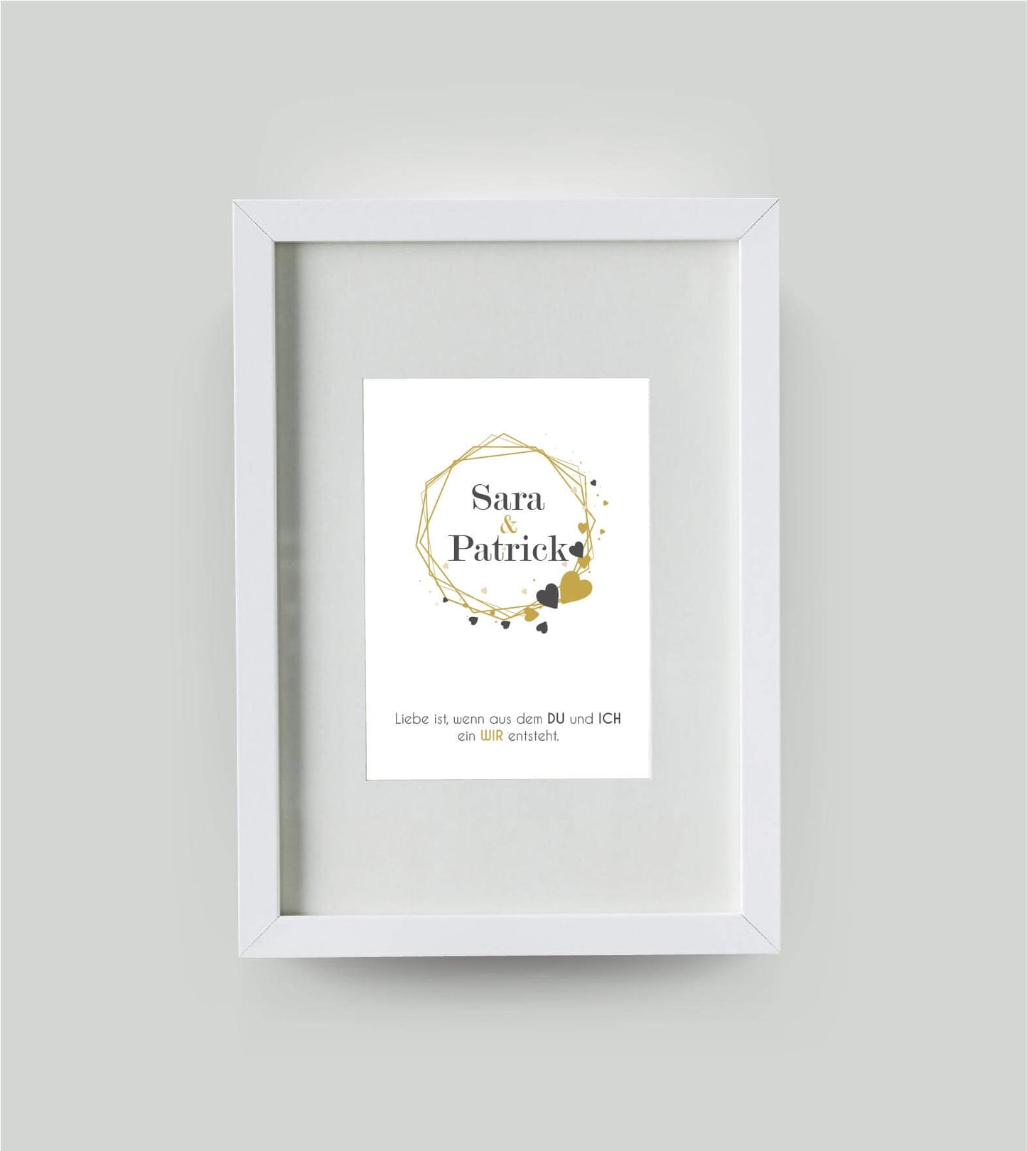Personalisiertes Namensposter “DU und ICH”, Variante: Hochformt, Bildgröße: DIN A4, Bilderrahmen: Bilderrahmen weiß mit Passepartout, Copyright: 321geschenke.de