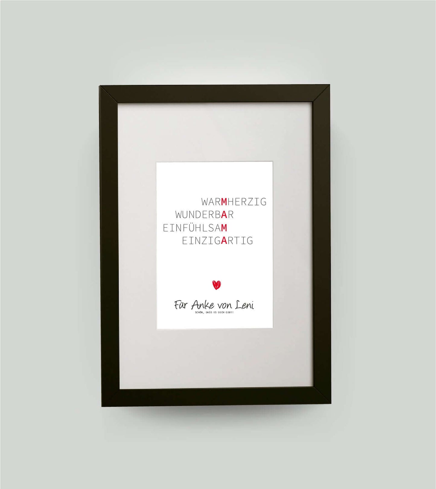 Personalisiertes Bild Wörterposter" - MAMA, Bildfarbe: Weiß, Bildgröße: 13x18cm, DIN A4, DIN A3, Bilderrahmen: Bilderrahmen schwarz mit Passepartout, Copyright:321geschenke.de