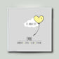 Personalisiertes Bild “Geburtsposter” Wolke mit Herzballon, Bildfarbe: Gelb, Bildgröße: 25x25cm, Bilderrahmen: Ohne Bilderrahmen, Copyright: 321geschenke.de