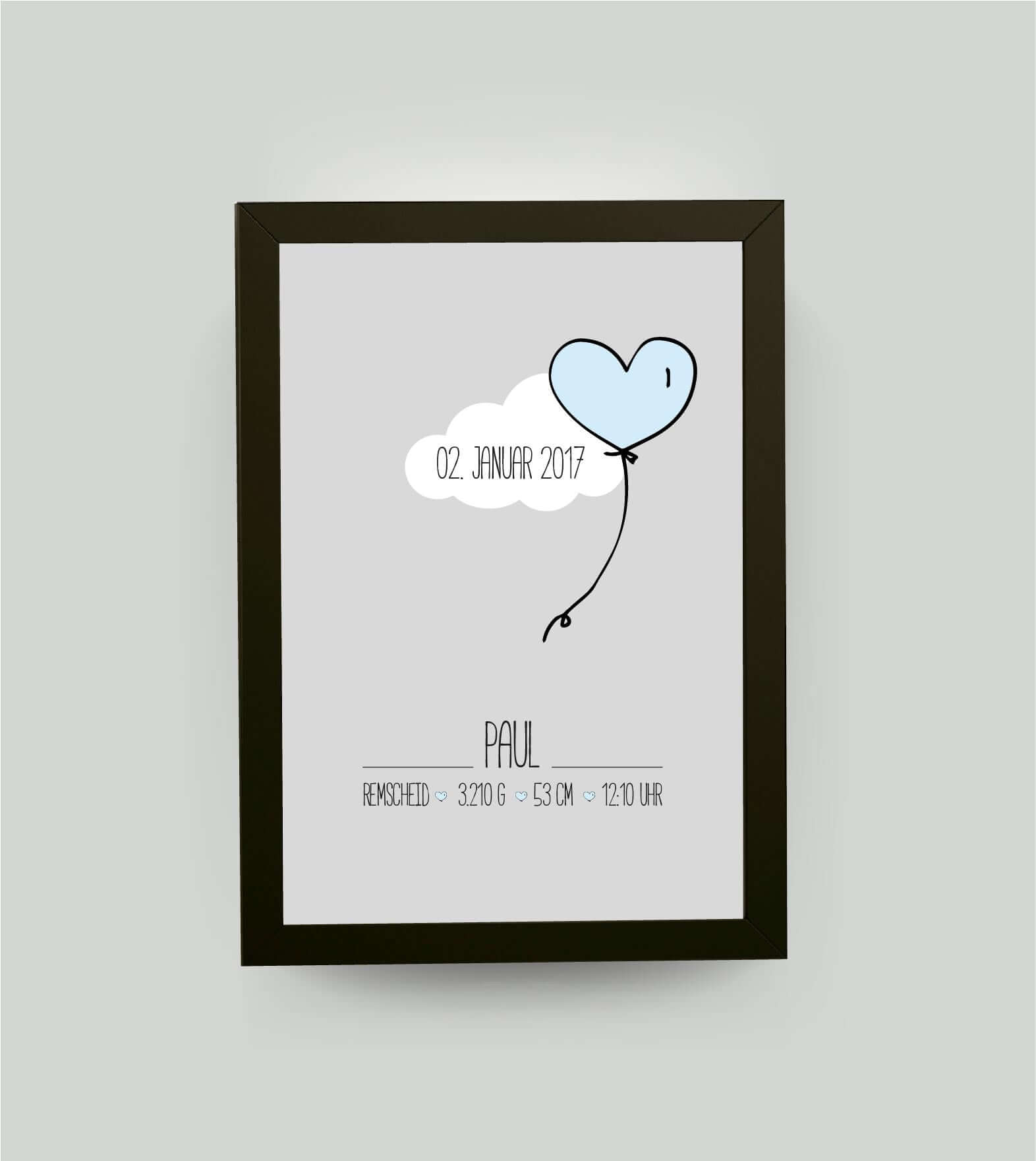 Personalisiertes Bild “Geburtsposter” Wolke mit Herzballon, Bildfarbe: Blau, Bildgröße: 13x18cm, Bilderrahmen: Bilderrahmen schwarz ohne Passepartout, Copyright: 321geschenke.de