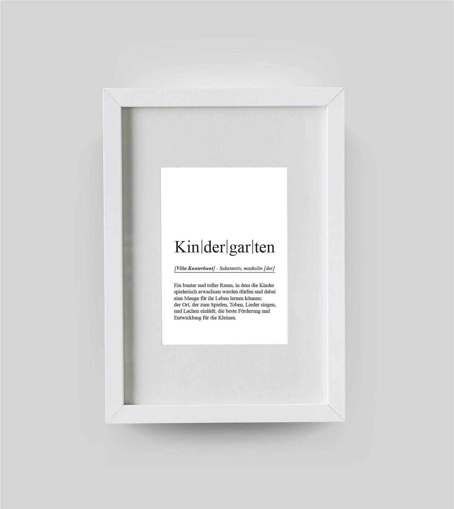 Personalisiertes Bild “Definition KINDERGARTEN”, DIN 13x18cm, mit Rahmen weiß 21x30cm, ohne Passepartout, Copyright: 321geschenke.de