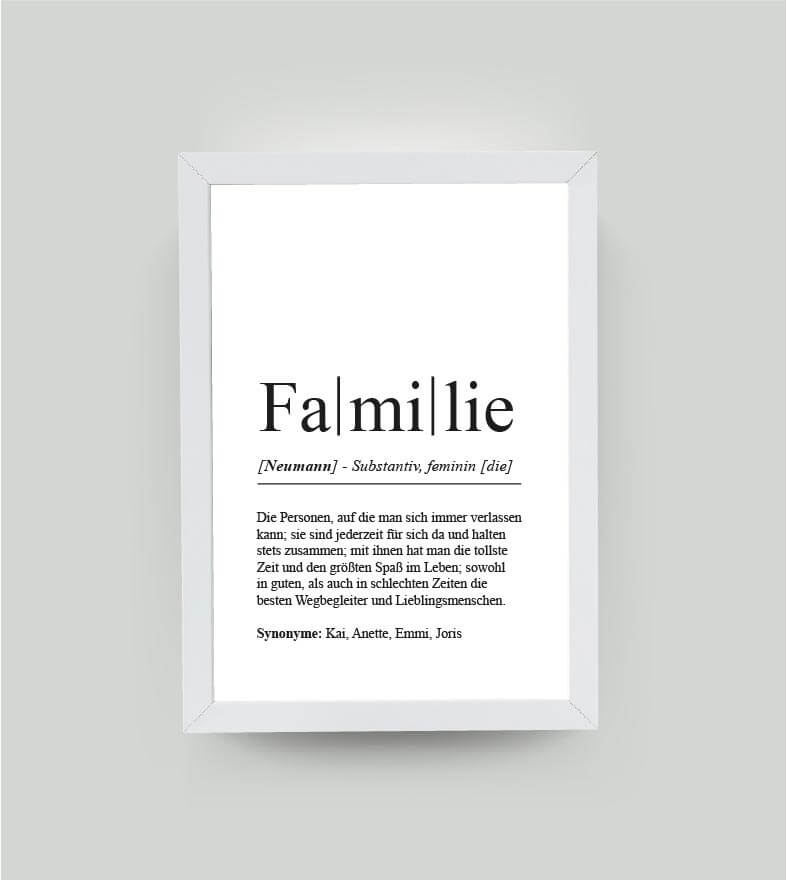 Personalisiertes Bild “Definition FAMILIE”, DIN A4, mit Rahmen weiß 21x30cm, ohne Passepartout, Copyright: 321geschenke.de