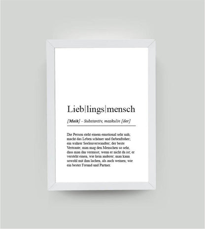 Personalisiertes Bild “Definition LIEBLINGSMENSCH”, DIN A4, mit Rahmen weiß 21x30cm, ohne Passepartout, Copyright: 321geschenke.de