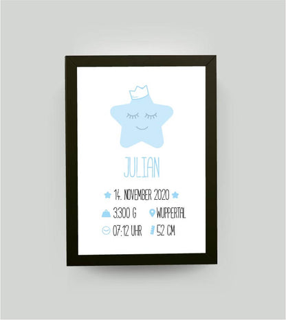 Personalisiertes Babyposter “Geburtsanzeige Stern” in weiß/blau, DIN A4, mit Rahmen schwarz 21x30cm, ohne Passepartout, Copyright: 321geschenke.de