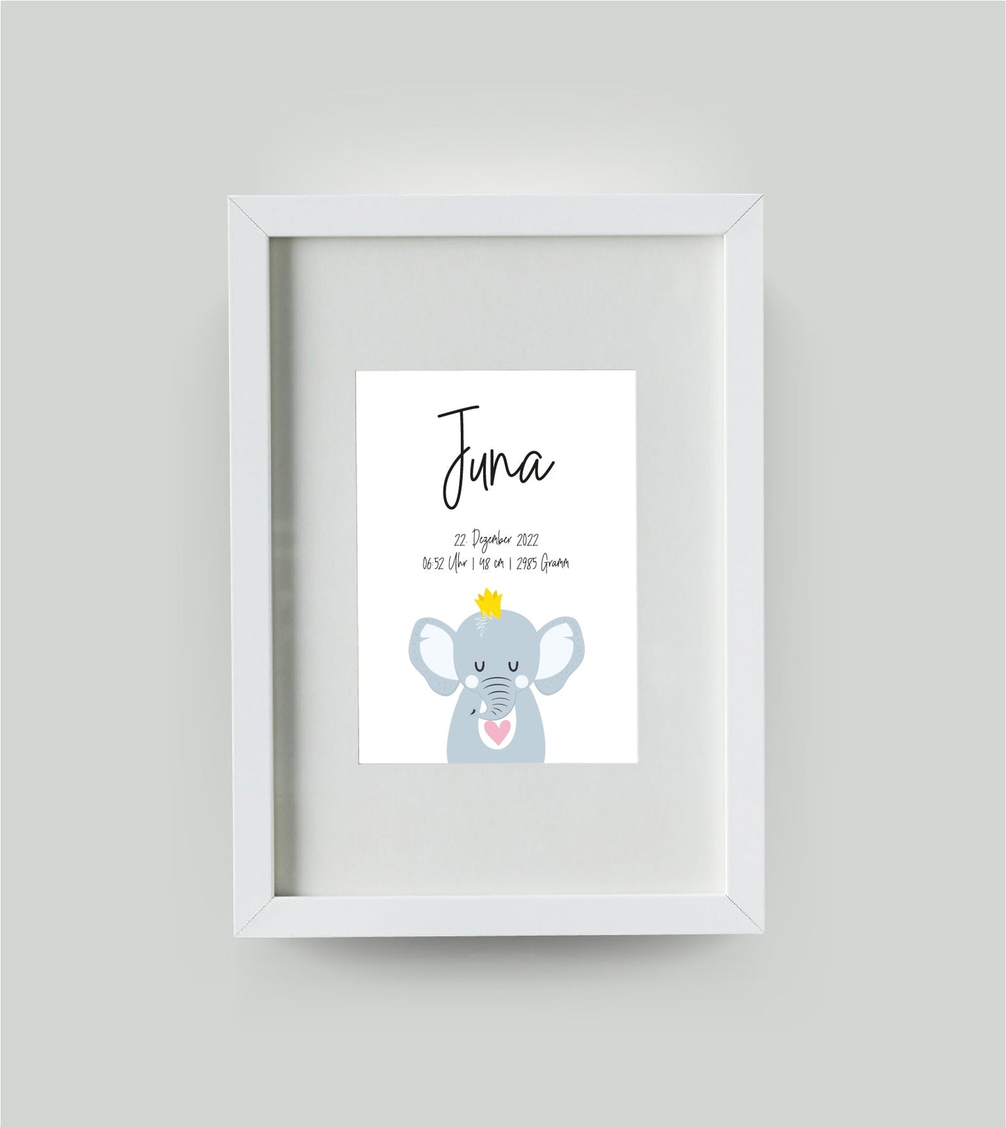 Personalisiertes Geburtsposter “ELEFANT mit Herz”, Motiv: Elefant, Bildgröße: DIN A4, Bilderrahmen: Bilderrahmen weiß mit Passepartout, Copyright: 321geschenke.de Sonderanfertigung: Unsere Bilder nach euren Wünschen verändert.