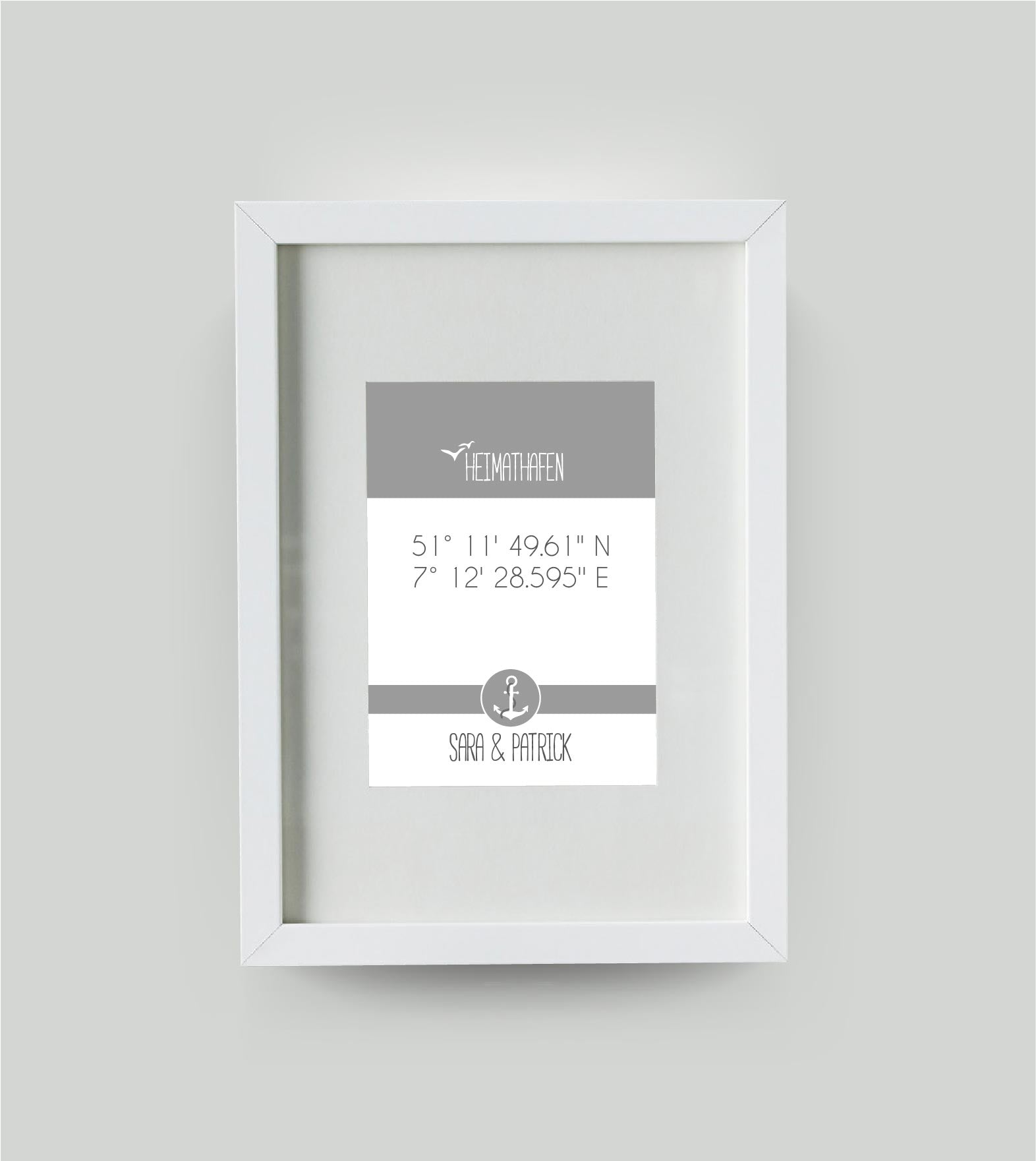 Personalisiertes Koordinaten Bild “HEIMATHAFEN” mit Anker, Bildfarbe: Grau, Bildgröße: DIN A4, Bilderrahmen: Bilderrahmen weiß mit Passepartout, Copyright:321geschenke.de