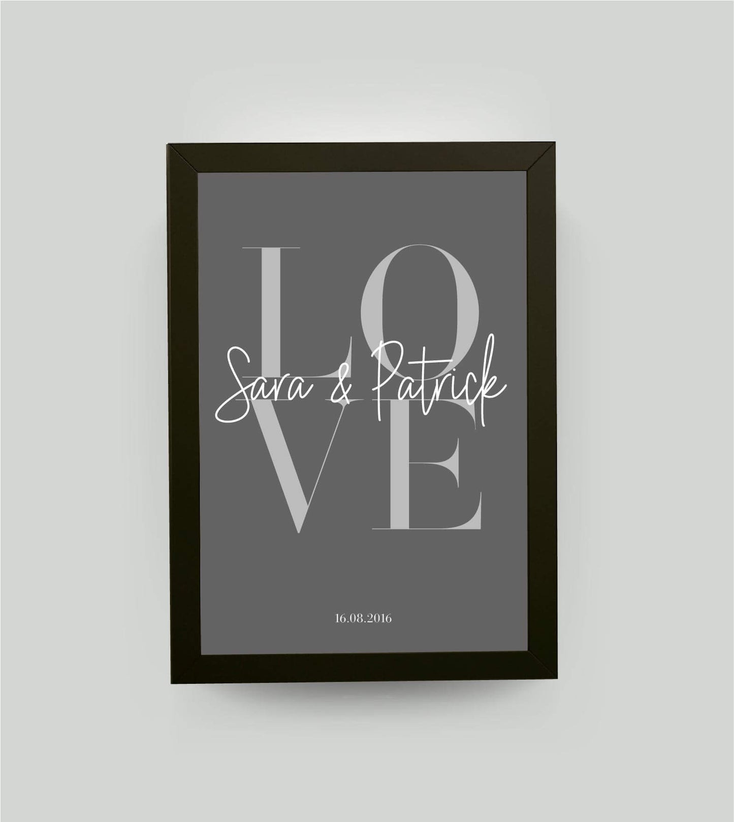Personalisiertes Bild “LOVE”, Bildfarbe: Anthrazit/Schwarz, Bildgröße: 13x18cm, DIN A4, DIN A3, Bilderrahmen: Ohne Bilderrahmen, Bilderrahmen weiß ohne Passepartout, Bilderrahmen schwarz ohne Passepartout, Bilderrahmen weiß mit Passepartout, Bilderrahmen 