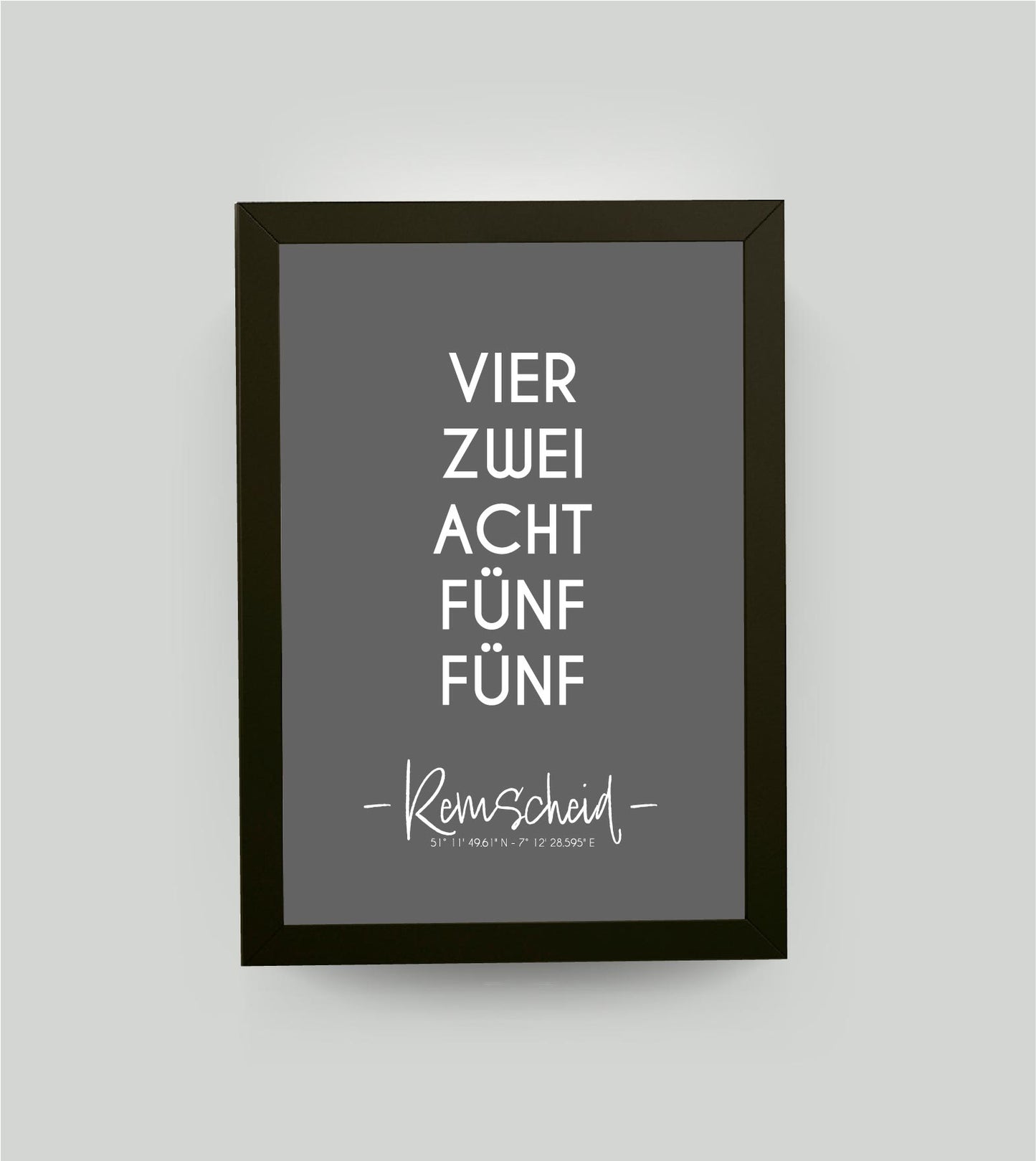 Personalisiertes Koordinatenposter "PLZ" Postleitzahl, Bildfarbe: Anthrazit/Schwarz, Bildgröße: 13x18cm, Bilderrahmen: Bilderrahmen schwarz ohne Passepartout, Copyright: 321geschenke.de