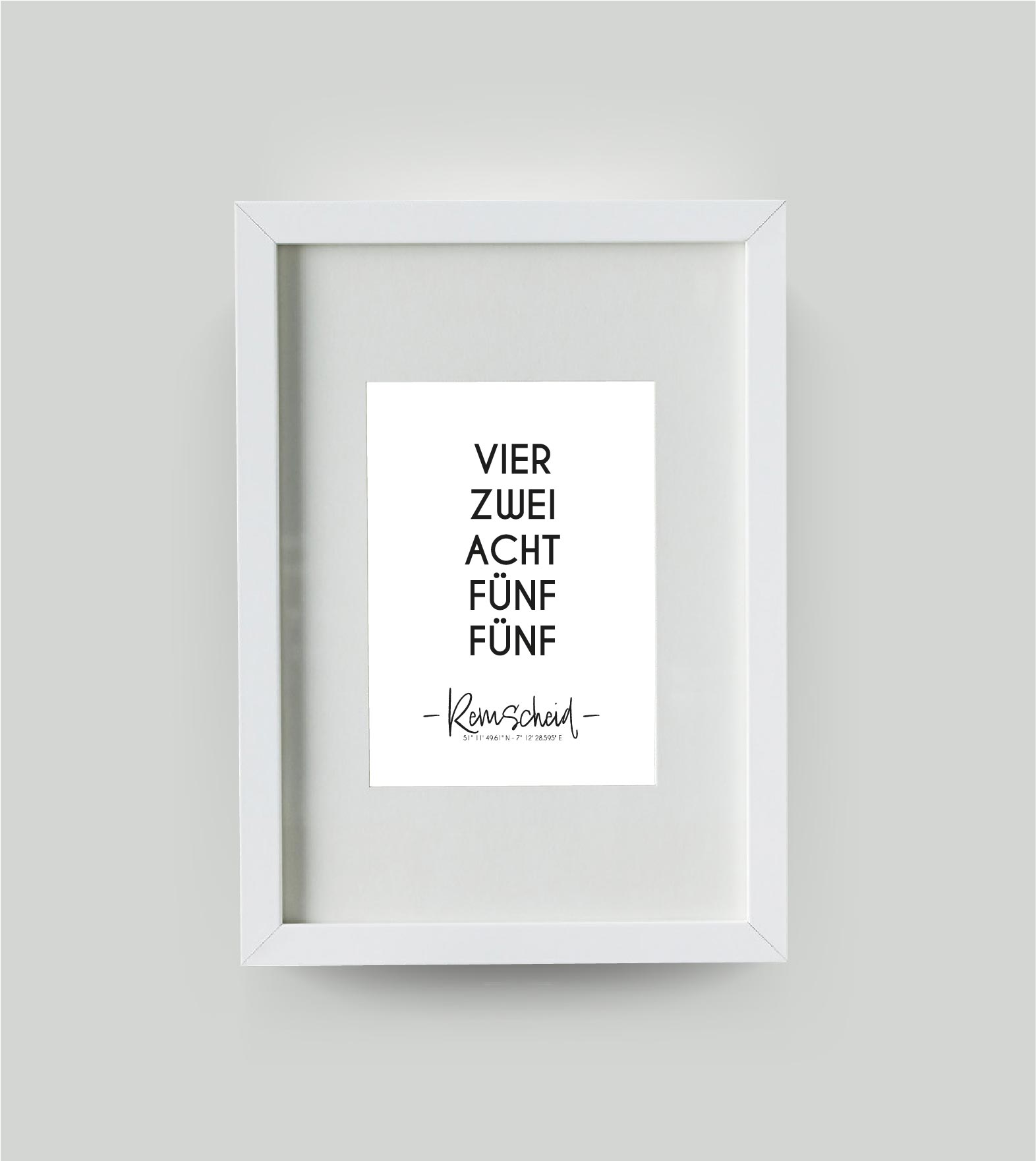 Personalisiertes Koordinatenposter "PLZ" Postleitzahl, Bildfarbe: Weiß, Bildgröße: DIN A4, Bilderrahmen: Bilderrahmen weiß mit Passepartout, Copyright: 321geschenke.de
