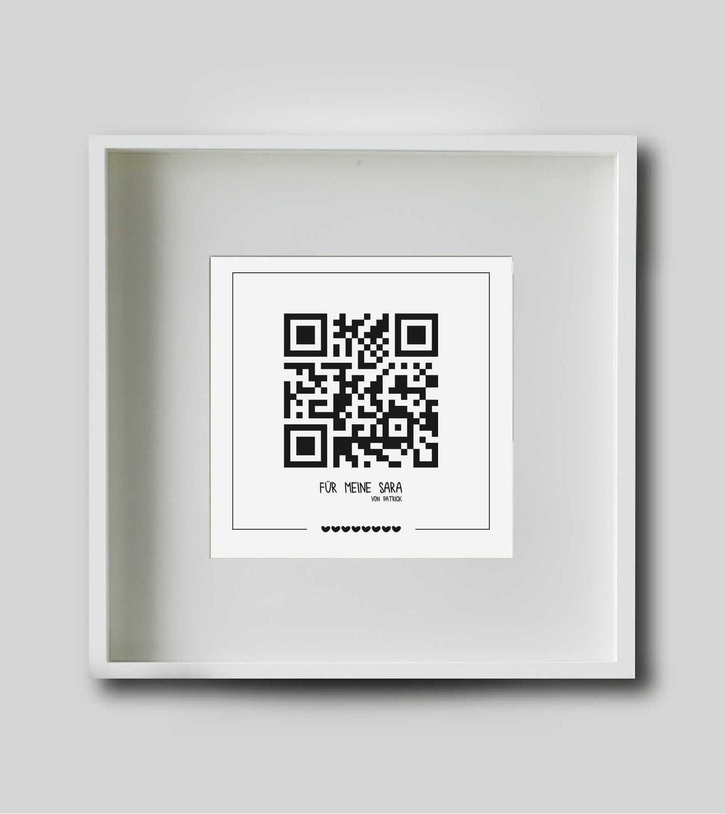 Personalisiertes Bild „QR-Code”, Bildgröße: 25x25cm (Bildausschnitt: 12x12cm), Bilderrahmen: Bilderrahmen weiß mit Passepartout, , Copyright:321geschenke.de