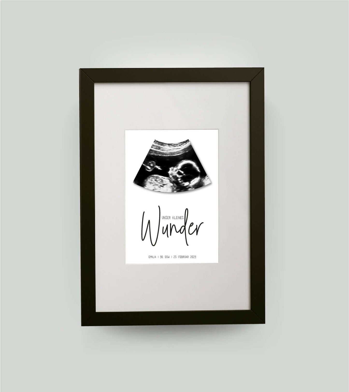 Personalisiertes Bild "Ultraschall Schwangerschaft", Bildfarbe: Weiß, Bildgröße: 13x18cm, DIN A4, DIN A3, Bilderrahmen: Bilderrahmen schwarz mit Passepartout, Copyright:321geschenke.de